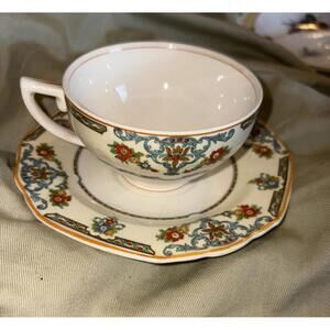 Vintage Windsor Ivory WH Grindley Tea Cup and Saucer. Floral Pattern w/accents